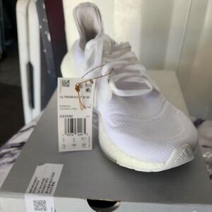 White ultraboost adidas, size 7.5 in woman